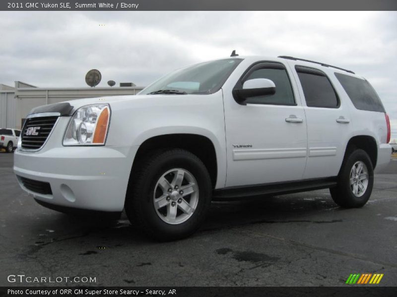 Summit White / Ebony 2011 GMC Yukon SLE