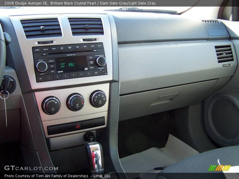 Brilliant Black Crystal Pearl / Dark Slate Gray/Light Slate Gray 2008 Dodge Avenger SE