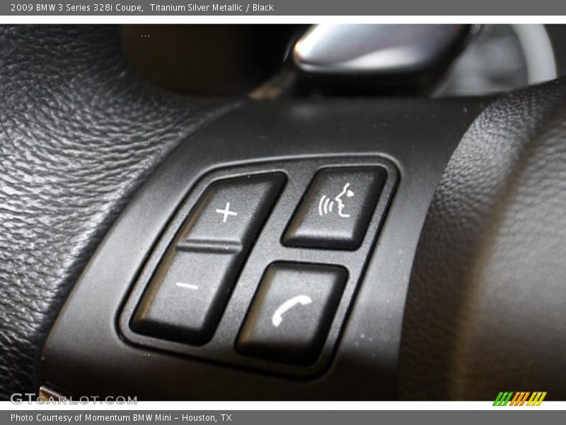 Controls of 2009 3 Series 328i Coupe