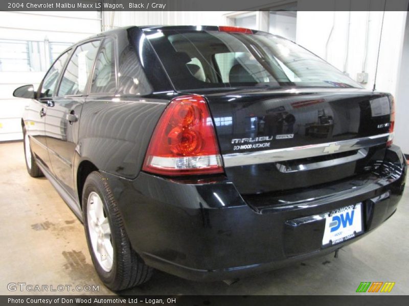 Black / Gray 2004 Chevrolet Malibu Maxx LS Wagon