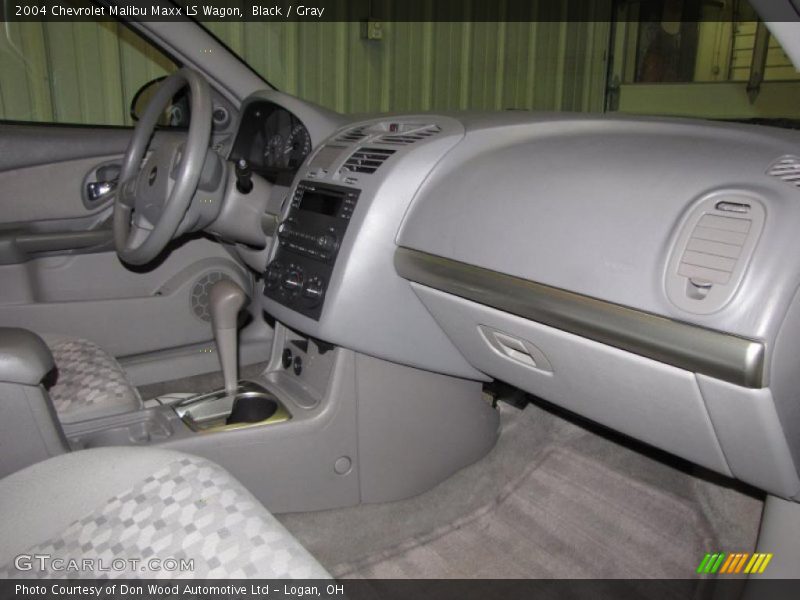 Black / Gray 2004 Chevrolet Malibu Maxx LS Wagon