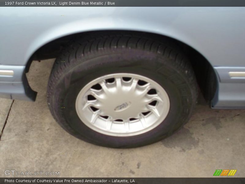 Light Denim Blue Metallic / Blue 1997 Ford Crown Victoria LX