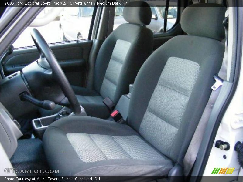 Oxford White / Medium Dark Flint 2005 Ford Explorer Sport Trac XLS