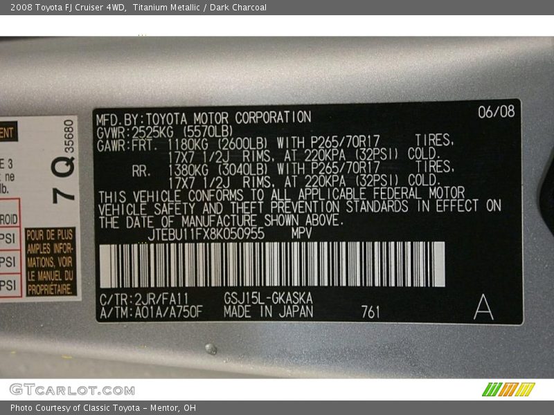 Titanium Metallic / Dark Charcoal 2008 Toyota FJ Cruiser 4WD
