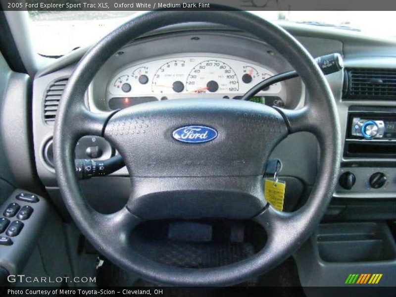 Oxford White / Medium Dark Flint 2005 Ford Explorer Sport Trac XLS