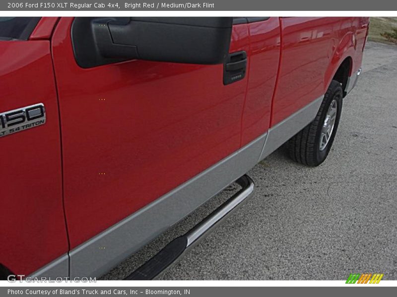 Bright Red / Medium/Dark Flint 2006 Ford F150 XLT Regular Cab 4x4