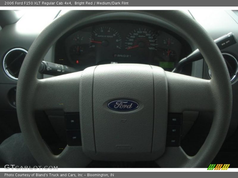 Bright Red / Medium/Dark Flint 2006 Ford F150 XLT Regular Cab 4x4