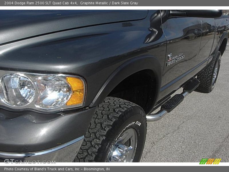 Graphite Metallic / Dark Slate Gray 2004 Dodge Ram 2500 SLT Quad Cab 4x4