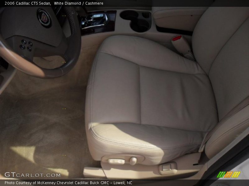 White Diamond / Cashmere 2006 Cadillac CTS Sedan