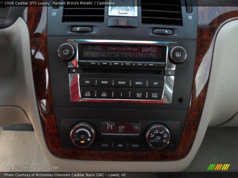Radiant Bronze Metallic / Cashmere 2006 Cadillac DTS Luxury