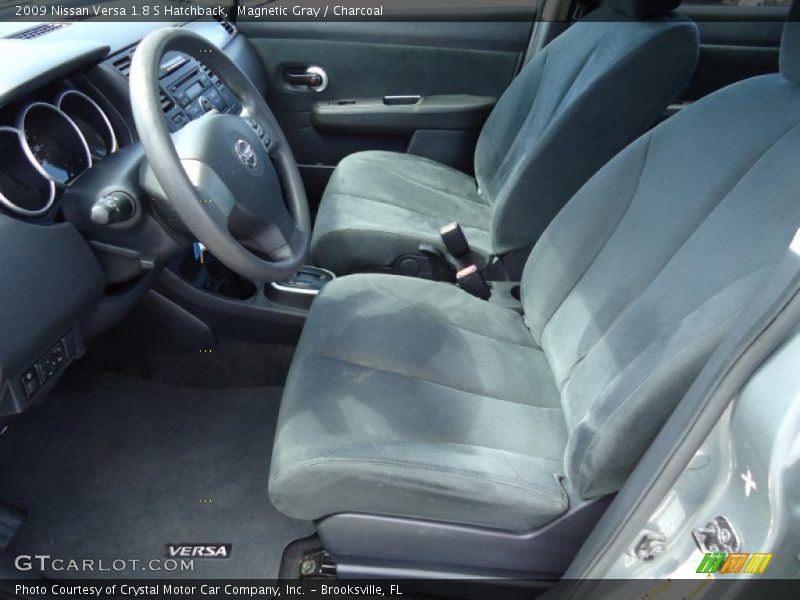 Magnetic Gray / Charcoal 2009 Nissan Versa 1.8 S Hatchback