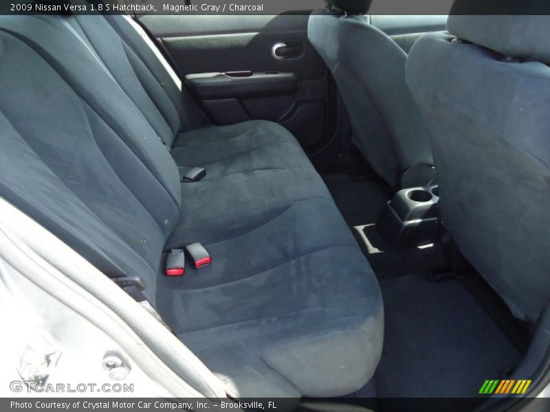 Magnetic Gray / Charcoal 2009 Nissan Versa 1.8 S Hatchback