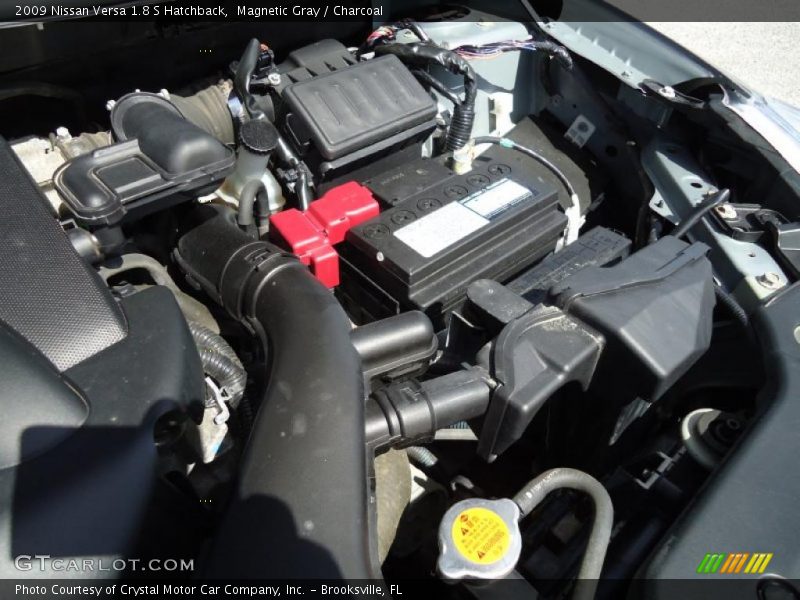 Magnetic Gray / Charcoal 2009 Nissan Versa 1.8 S Hatchback