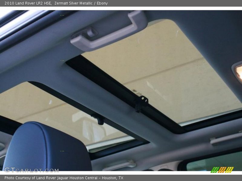 Zermatt Silver Metallic / Ebony 2010 Land Rover LR2 HSE