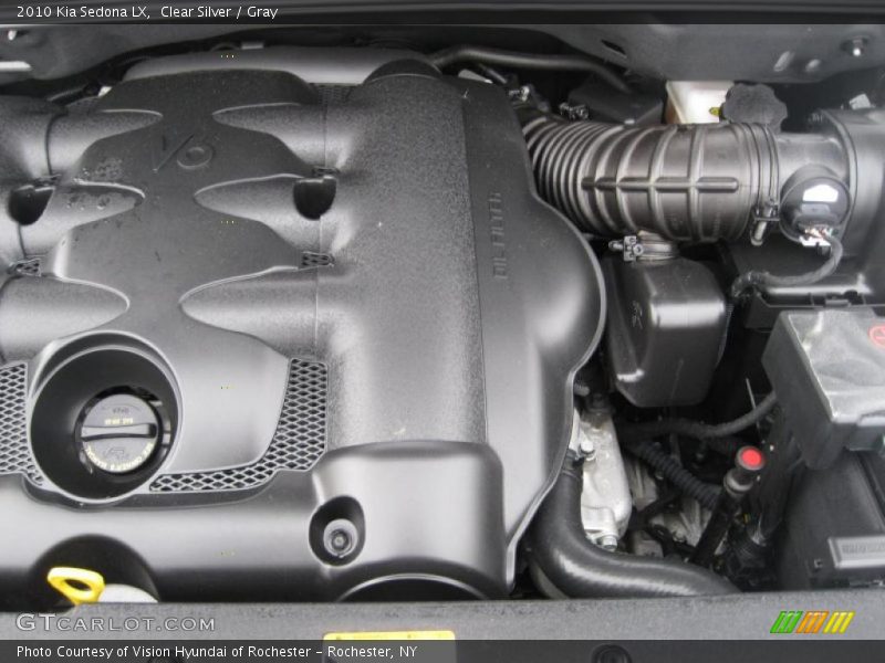 Clear Silver / Gray 2010 Kia Sedona LX