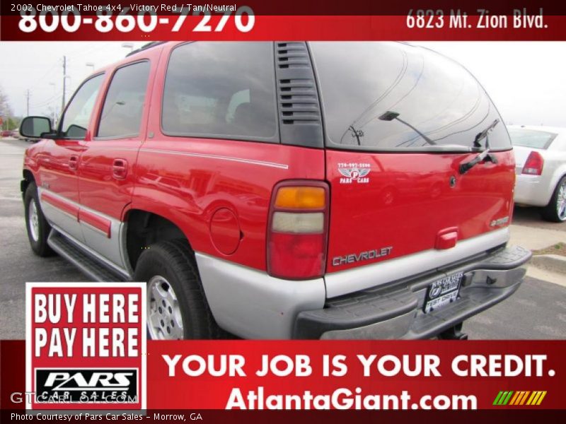 Victory Red / Tan/Neutral 2002 Chevrolet Tahoe 4x4