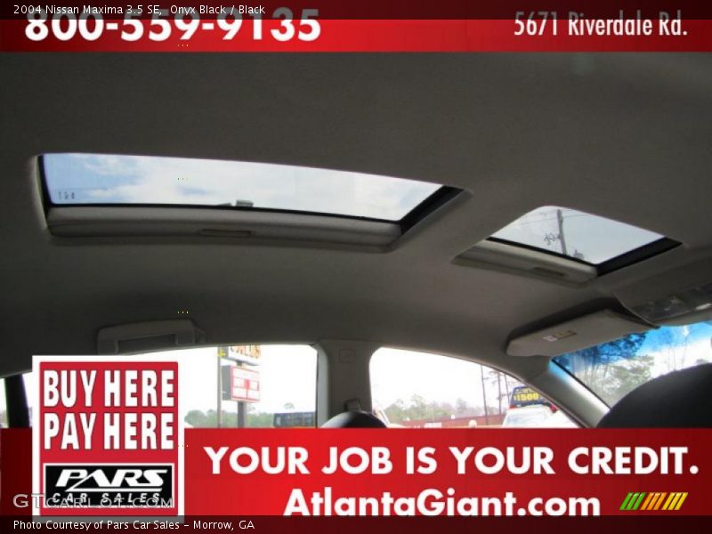 Onyx Black / Black 2004 Nissan Maxima 3.5 SE