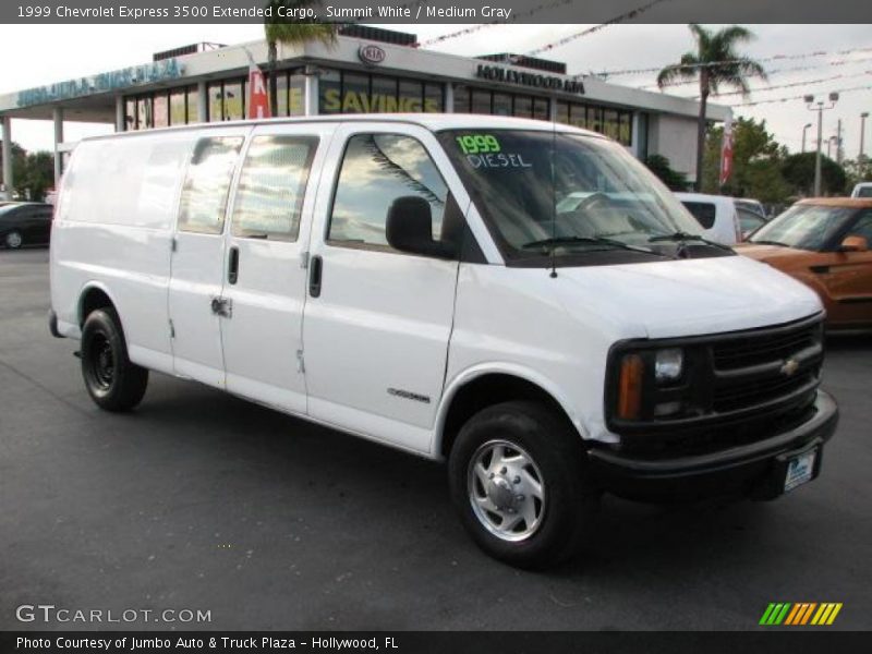 Front 3/4 View of 1999 Express 3500 Extended Cargo