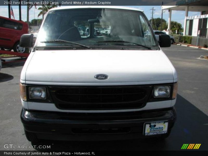 Oxford White / Medium Graphite 2002 Ford E Series Van E150 Cargo