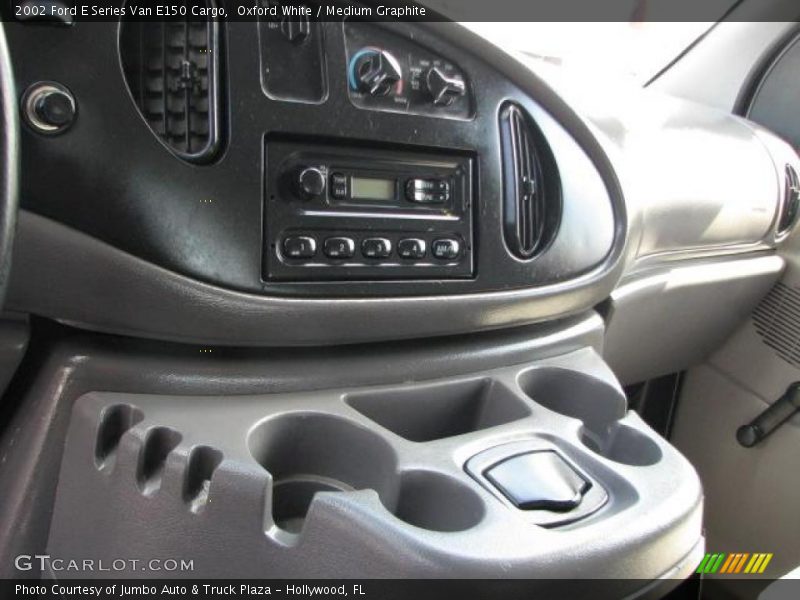 Controls of 2002 E Series Van E150 Cargo