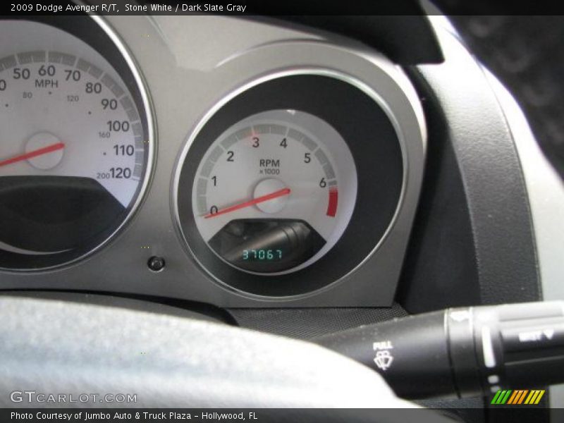 Stone White / Dark Slate Gray 2009 Dodge Avenger R/T