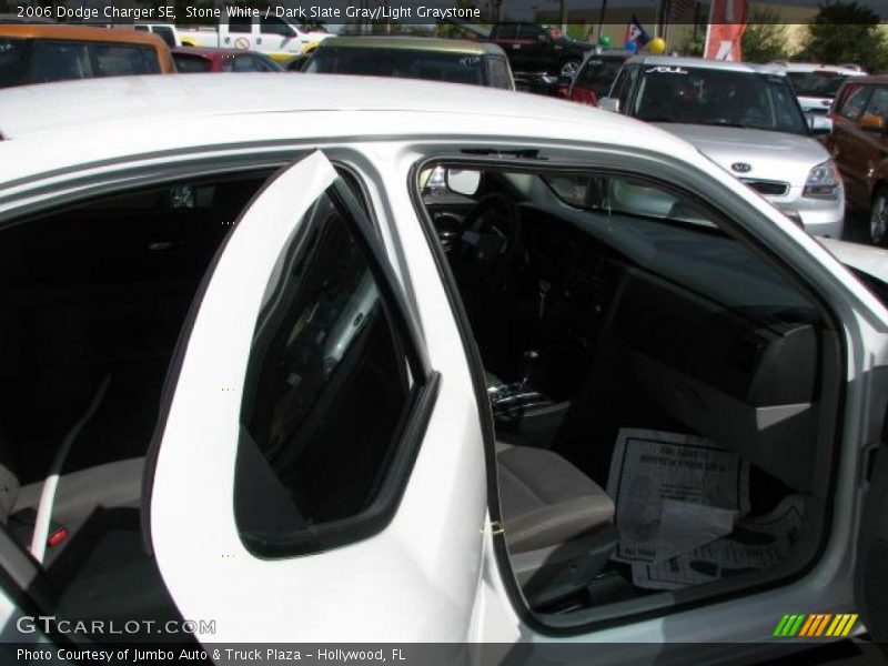 Stone White / Dark Slate Gray/Light Graystone 2006 Dodge Charger SE