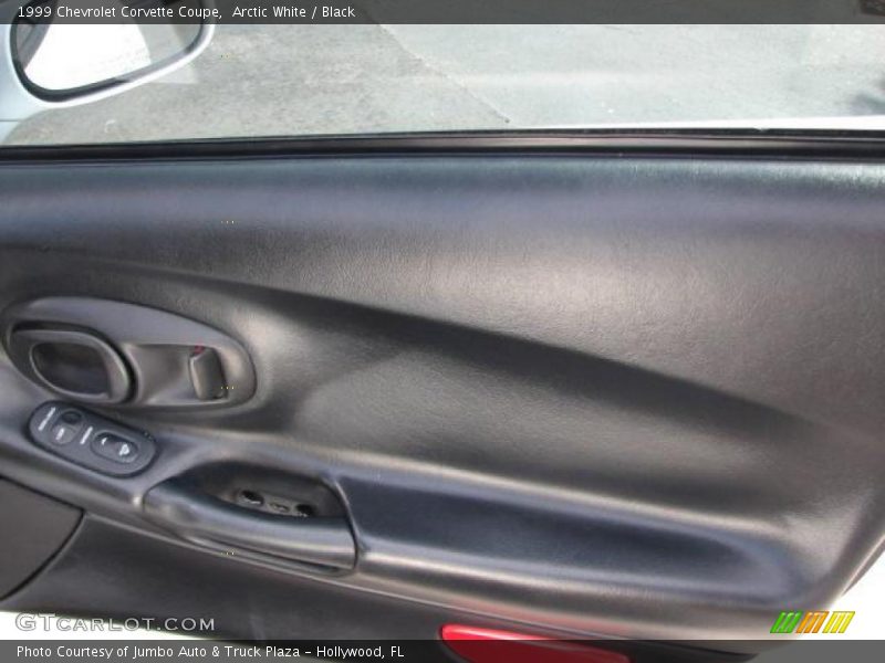Door Panel of 1999 Corvette Coupe