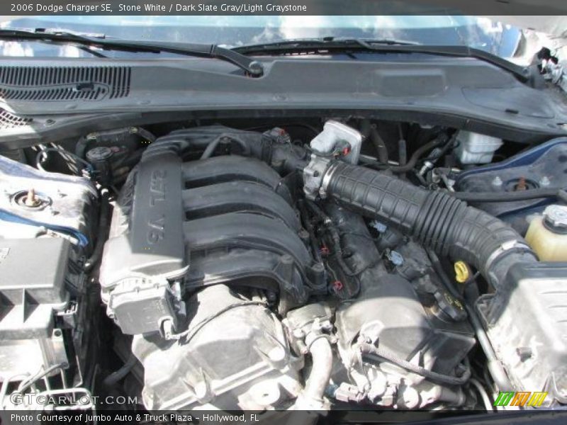 Stone White / Dark Slate Gray/Light Graystone 2006 Dodge Charger SE