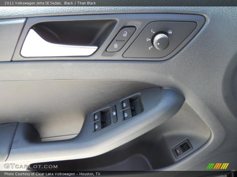 Black / Titan Black 2011 Volkswagen Jetta SE Sedan