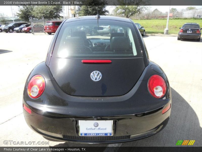 Black / Black 2008 Volkswagen New Beetle S Coupe