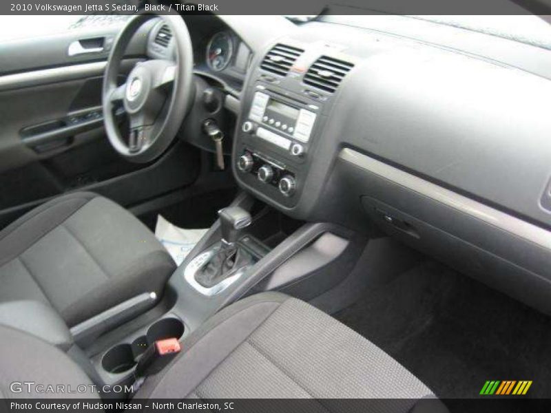 Black / Titan Black 2010 Volkswagen Jetta S Sedan