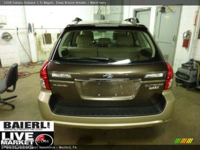 Deep Bronze Metallic / Warm Ivory 2008 Subaru Outback 2.5i Wagon