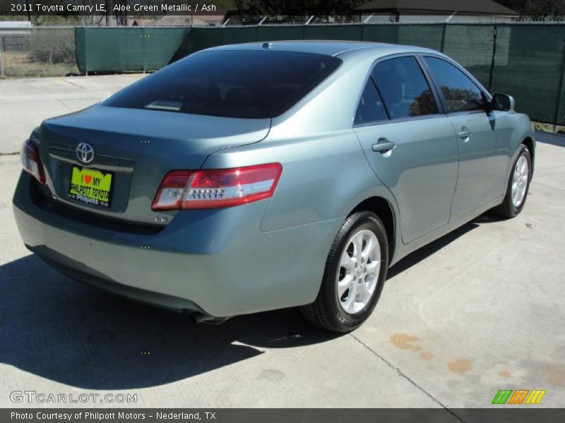  2011 Camry LE Aloe Green Metallic