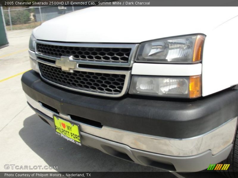 Summit White / Dark Charcoal 2005 Chevrolet Silverado 2500HD LT Extended Cab