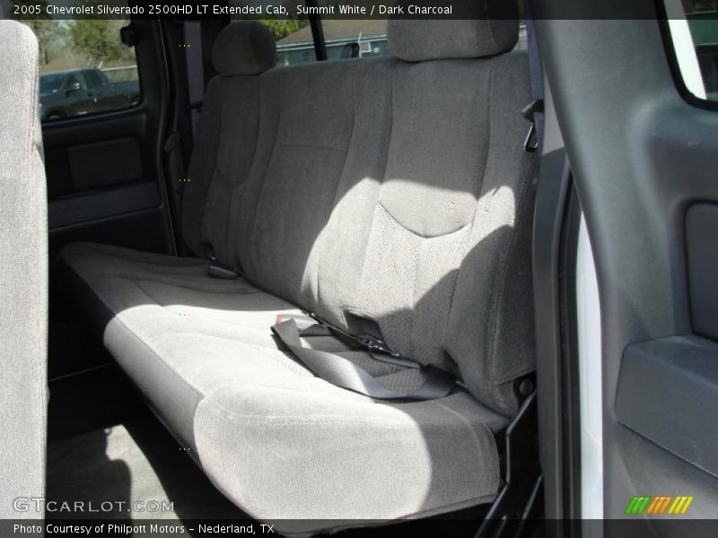 Summit White / Dark Charcoal 2005 Chevrolet Silverado 2500HD LT Extended Cab