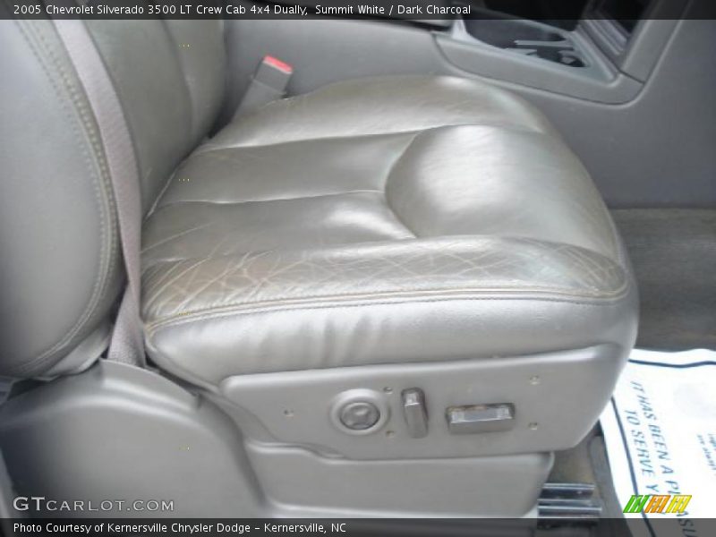 Summit White / Dark Charcoal 2005 Chevrolet Silverado 3500 LT Crew Cab 4x4 Dually