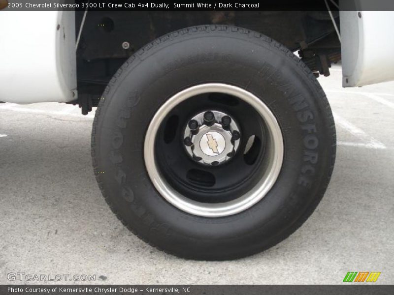 Custom Wheels of 2005 Silverado 3500 LT Crew Cab 4x4 Dually