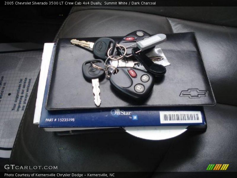 Summit White / Dark Charcoal 2005 Chevrolet Silverado 3500 LT Crew Cab 4x4 Dually