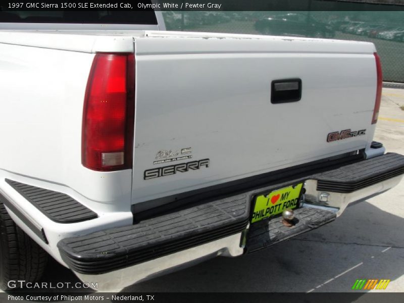 Olympic White / Pewter Gray 1997 GMC Sierra 1500 SLE Extended Cab