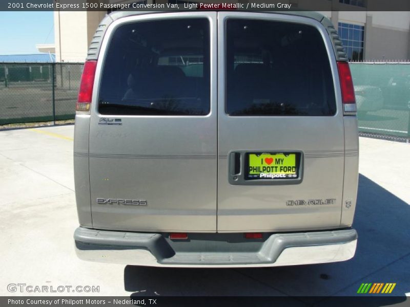 Light Pewter Metallic / Medium Gray 2001 Chevrolet Express 1500 Passenger Conversion Van