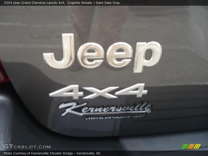 Graphite Metallic / Dark Slate Gray 2004 Jeep Grand Cherokee Laredo 4x4