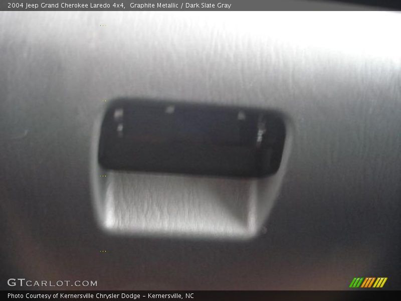 Graphite Metallic / Dark Slate Gray 2004 Jeep Grand Cherokee Laredo 4x4