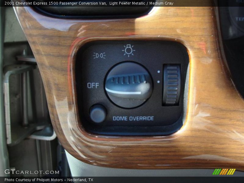 Light Pewter Metallic / Medium Gray 2001 Chevrolet Express 1500 Passenger Conversion Van
