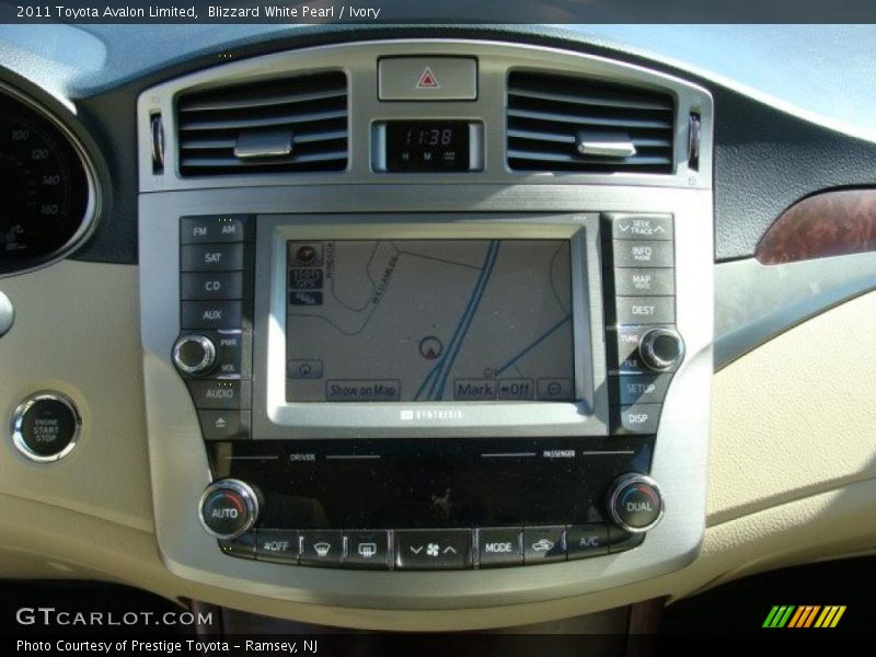 Blizzard White Pearl / Ivory 2011 Toyota Avalon Limited