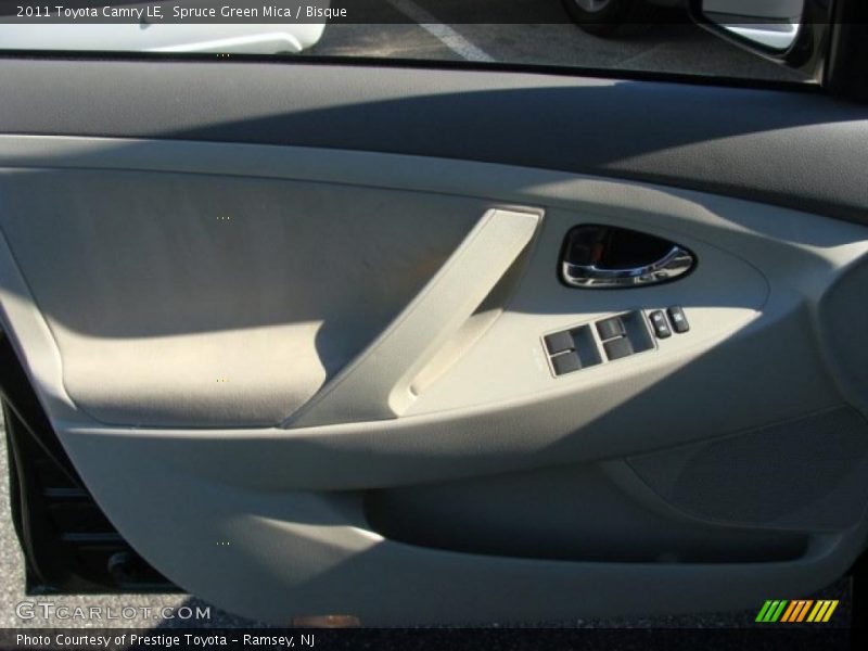 Spruce Green Mica / Bisque 2011 Toyota Camry LE