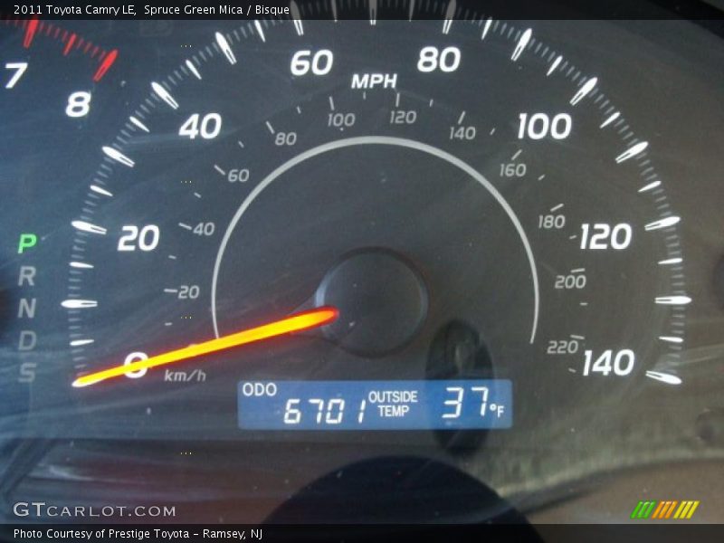 Spruce Green Mica / Bisque 2011 Toyota Camry LE