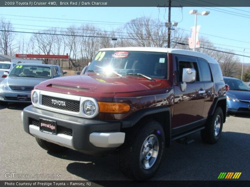 Brick Red / Dark Charcoal 2009 Toyota FJ Cruiser 4WD