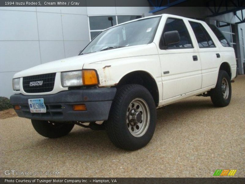 Cream White / Gray 1994 Isuzu Rodeo S