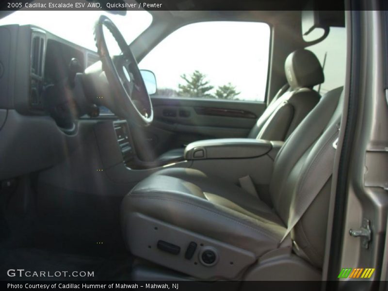Quicksilver / Pewter 2005 Cadillac Escalade ESV AWD