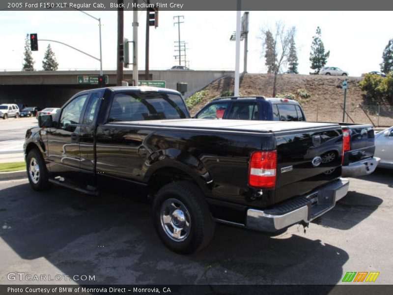 Black / Medium Flint Grey 2005 Ford F150 XLT Regular Cab